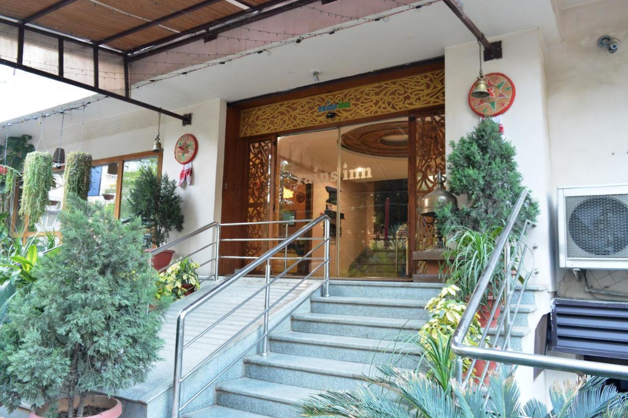 Hotel Rains Inn Guwahati Exterior photo